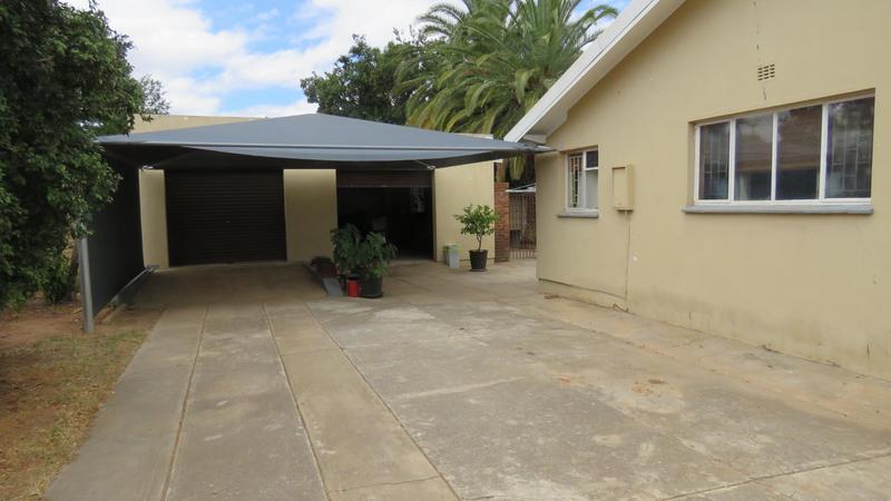 3 Bedroom Property for Sale in West Bank Western Cape